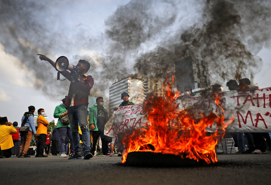 APTOPIX Indonesia Protests